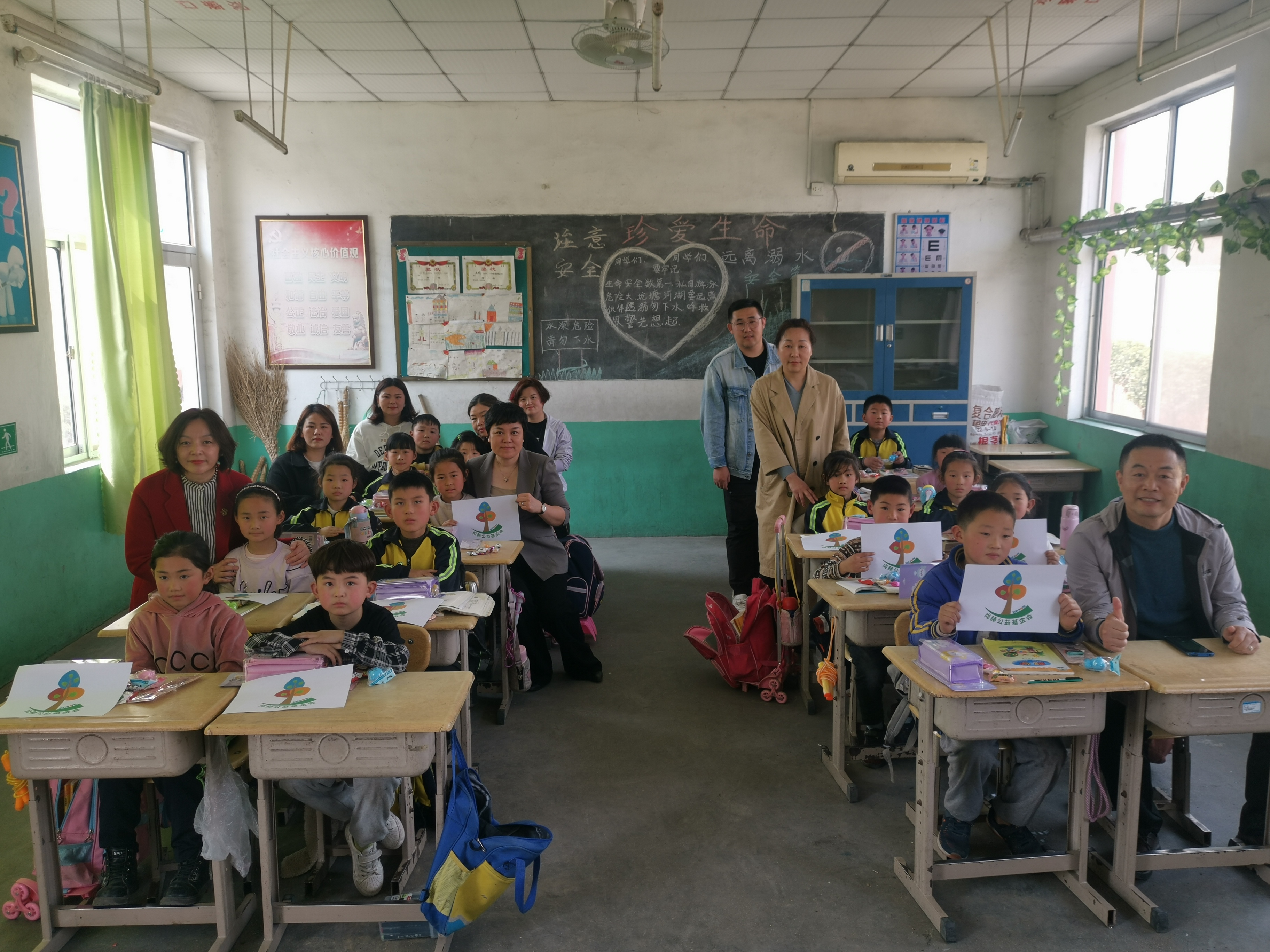 第209所 平度市崔家集镇状元府万搏网_万搏(中国)
刘丽新小学