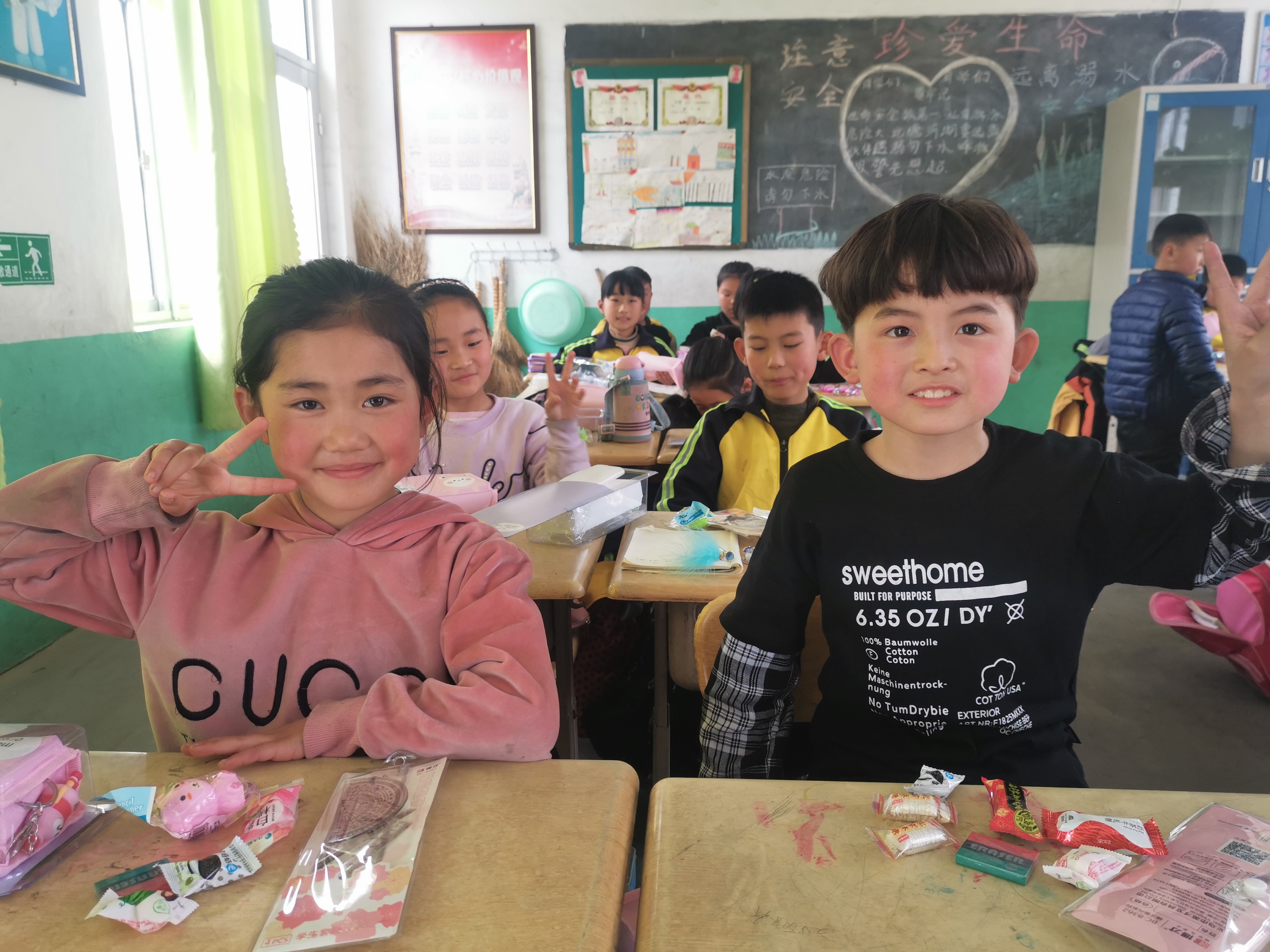 第209所 平度市崔家集镇状元府万搏网_万搏(中国)
刘丽新小学