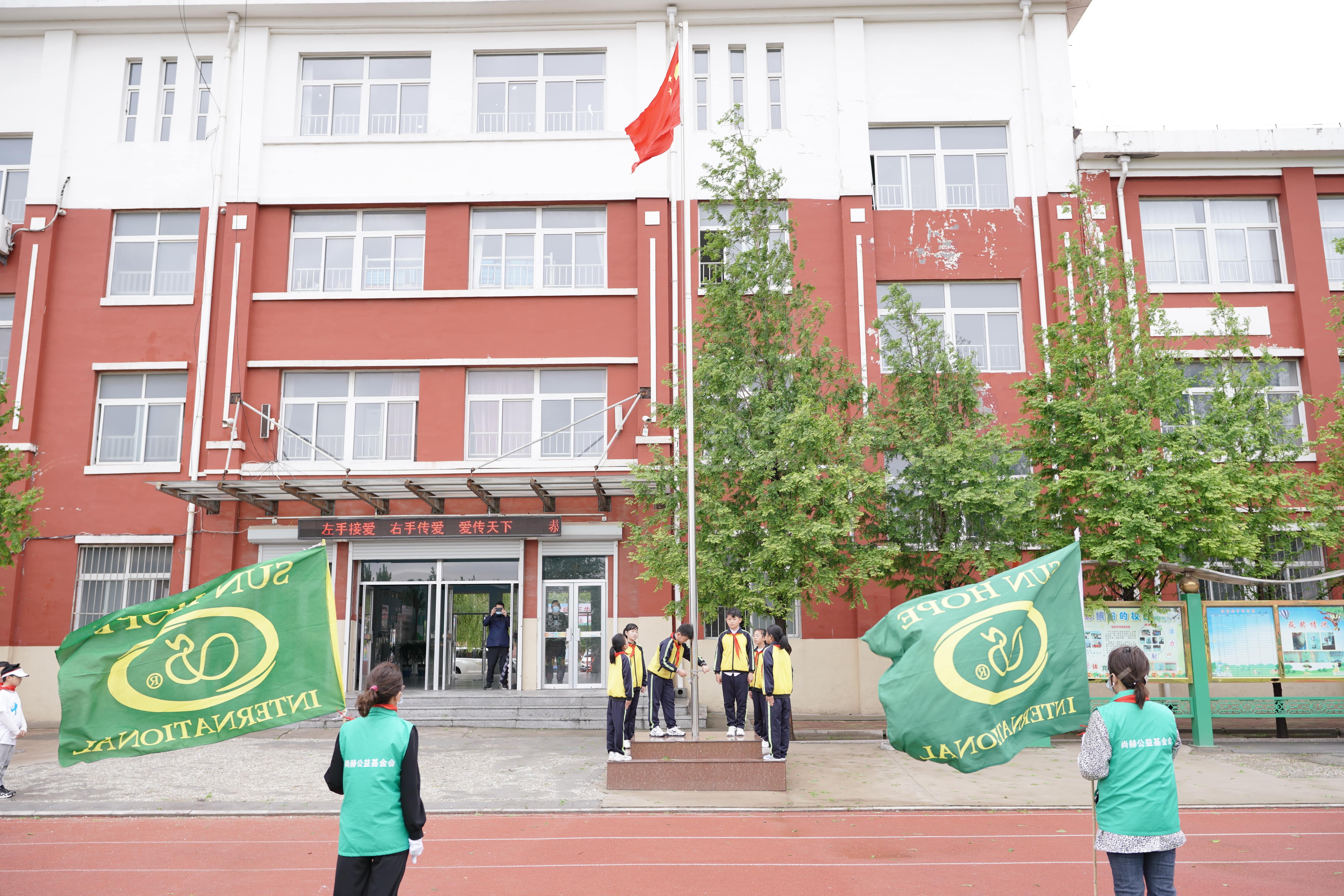 第213所 平度市崔家集镇崔家集万搏网_万搏(中国)
周玉洁小学