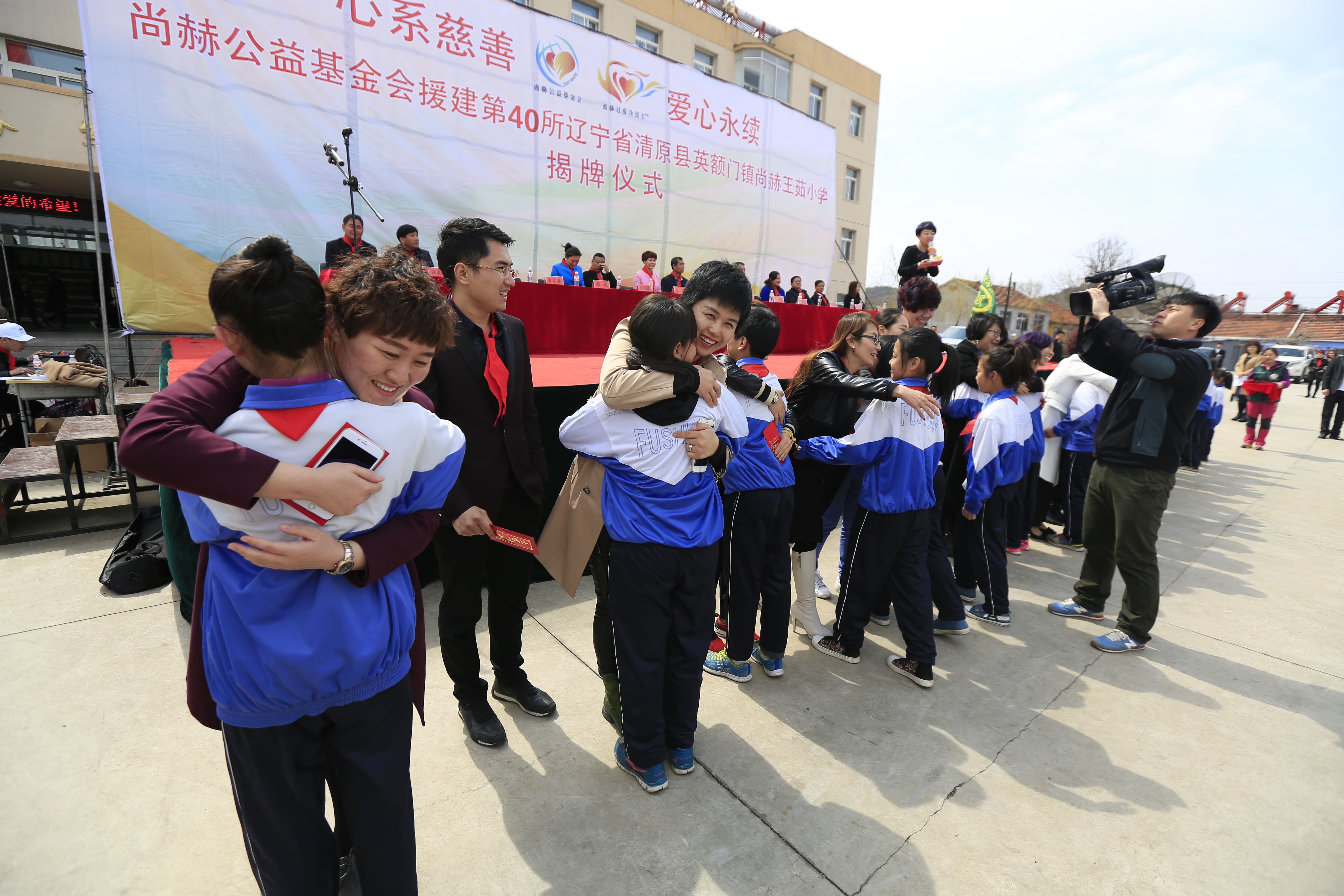 第40所 清原县英额门镇万搏网_万搏(中国)
王茹小学