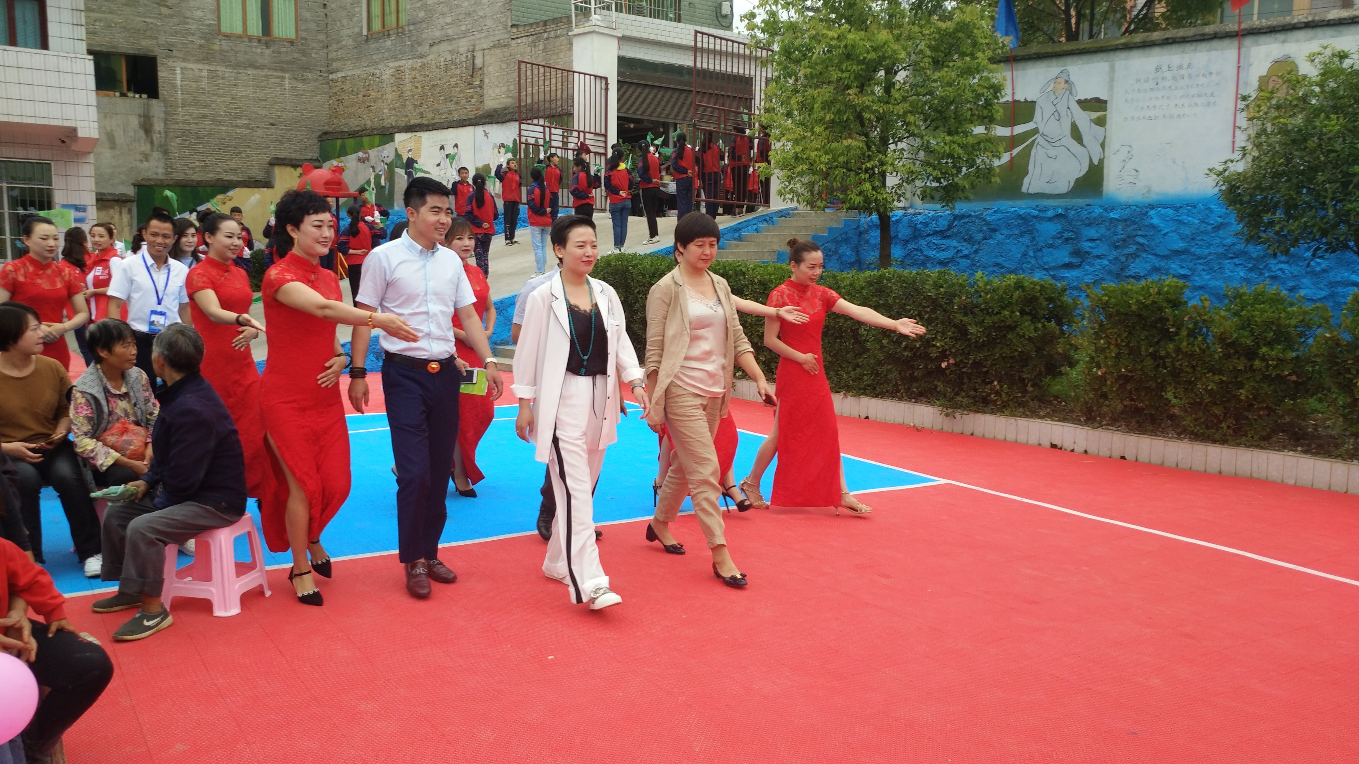 第148所 固阳县新世纪万搏网_万搏(中国)
吴彩勤小学